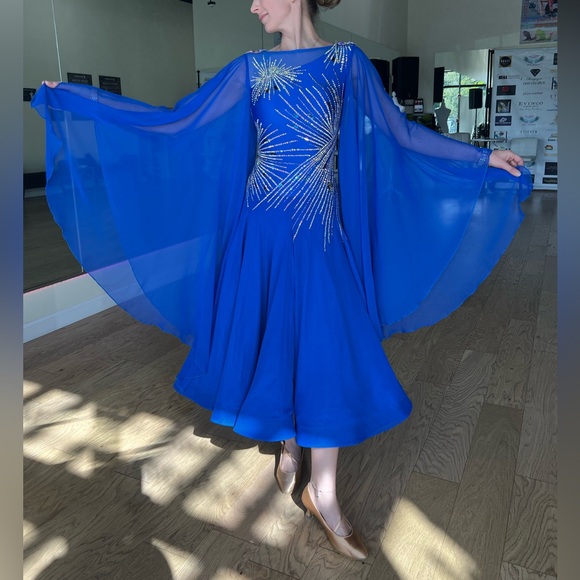 Ballroom Teenager Dress - Picture 10 of 11